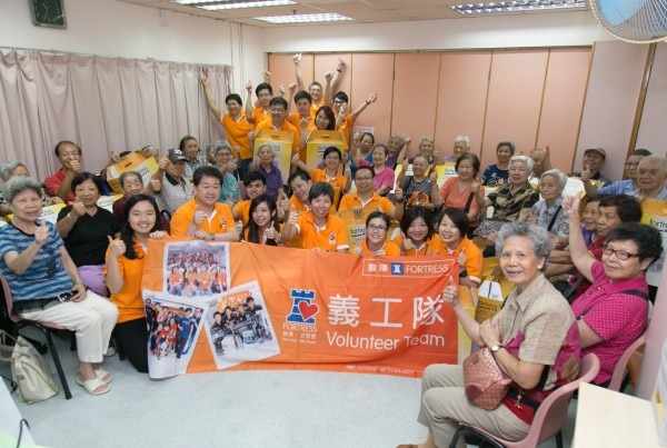 豐澤義工和長者的合照