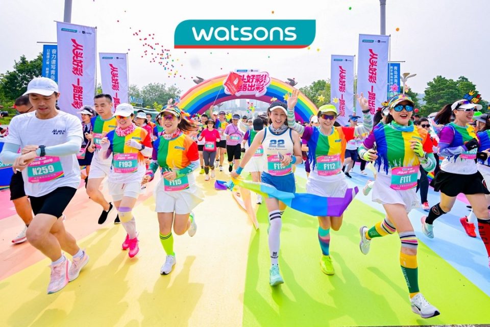 40_WTCCN_Run with Colour